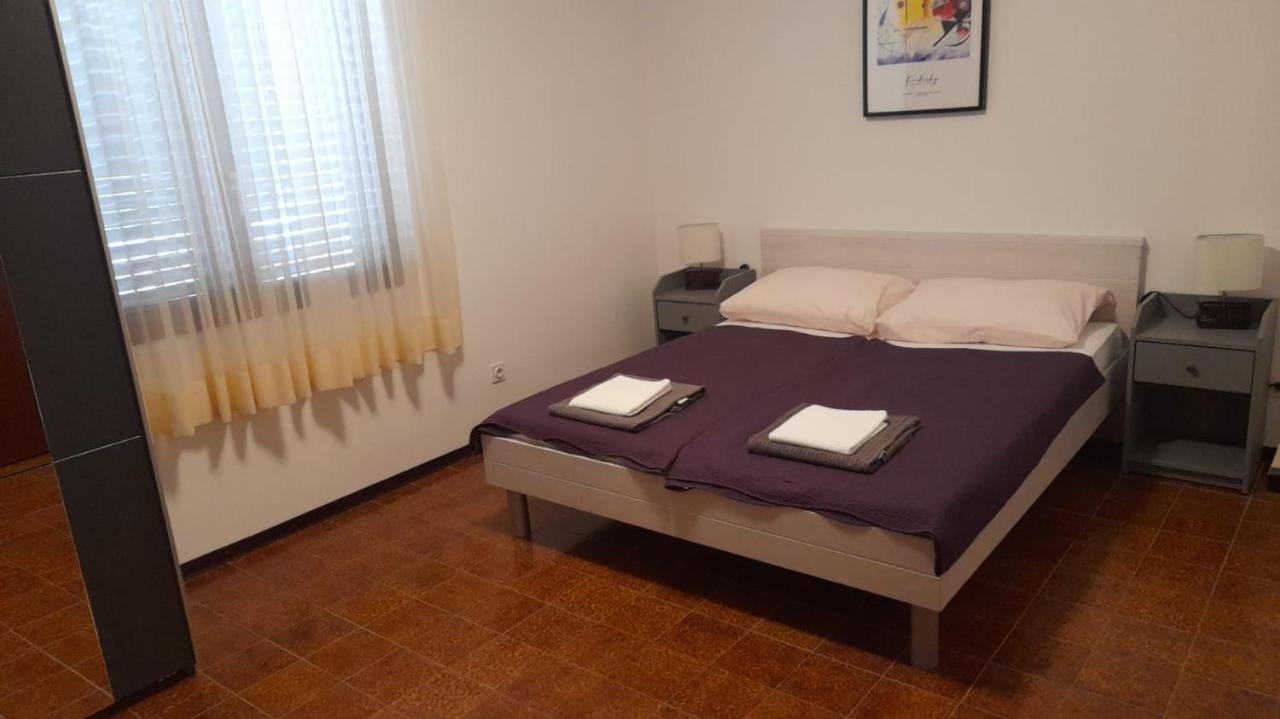 Apartments Marta ロゴズニッツァ エクステリア 写真